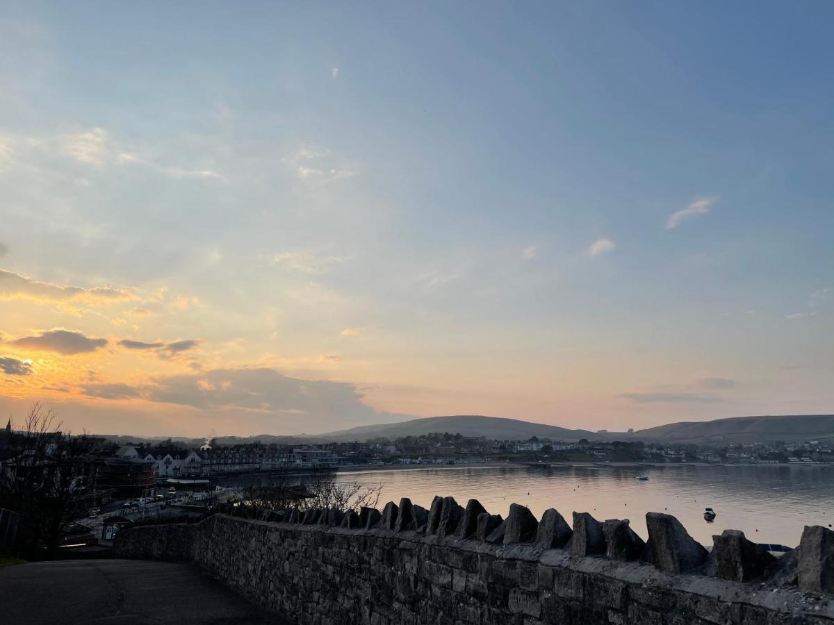 Spacious Luxury Flat In Swanage, Close To Beach With Parking Exteriör bild