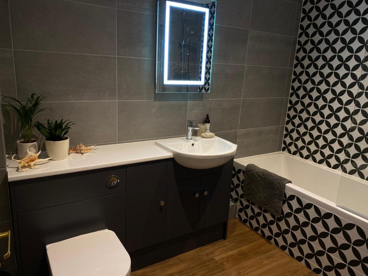 Spacious Luxury Flat In Swanage, Close To Beach With Parking Exteriör bild