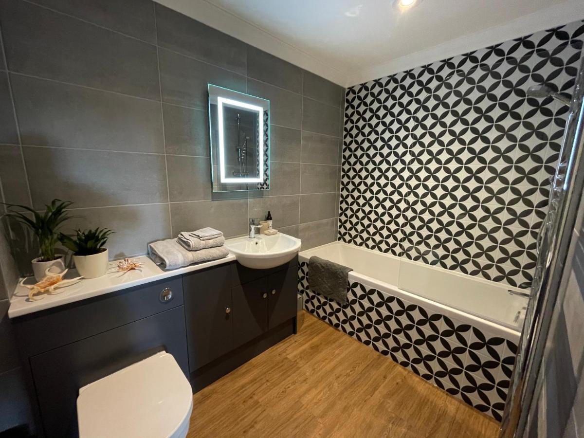 Spacious Luxury Flat In Swanage, Close To Beach With Parking Exteriör bild